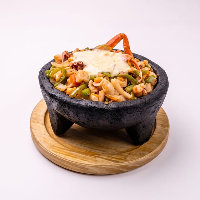 Molcajete De Mariscos.