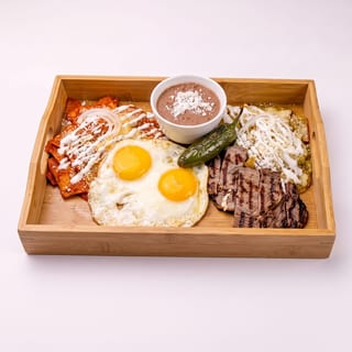 Chilaquiles "Divorciados"